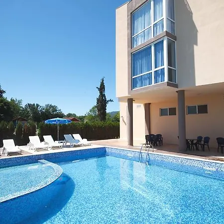 Royal Beach 3* 소조폴