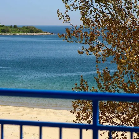 Royal Beach 3* 소조폴